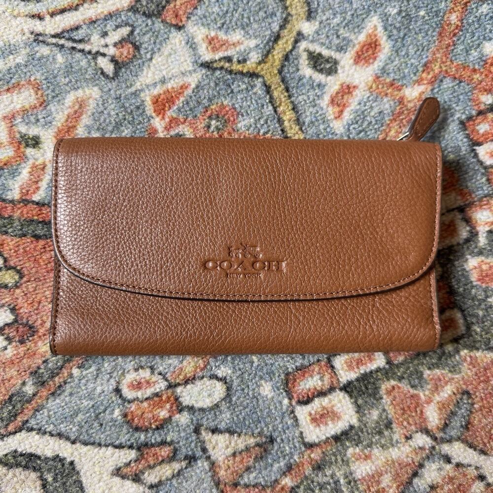Coach Tan Leather Zip Wallet Bifold Clutch Card Holder